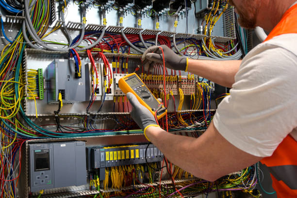 Professional Electrician in Brooklyn, IN